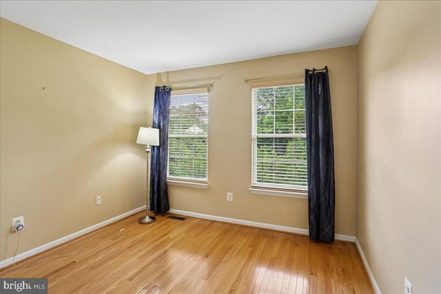 2943 SAINT HELEN CIR, Silver Spring, MD 20906