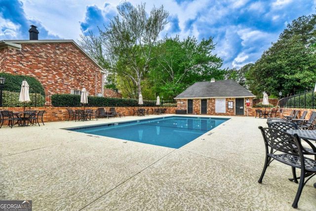 2396 Leafgate Road, Decatur, GA 30033