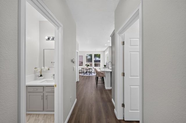 5148 Gorham Way, Sacramento, CA 95835