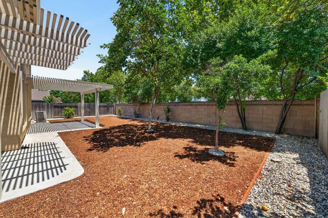 5148 Gorham Way, Sacramento, CA 95835