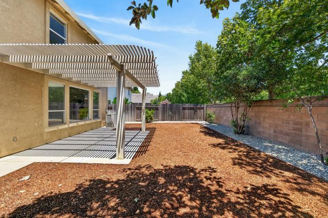 5148 Gorham Way, Sacramento, CA 95835