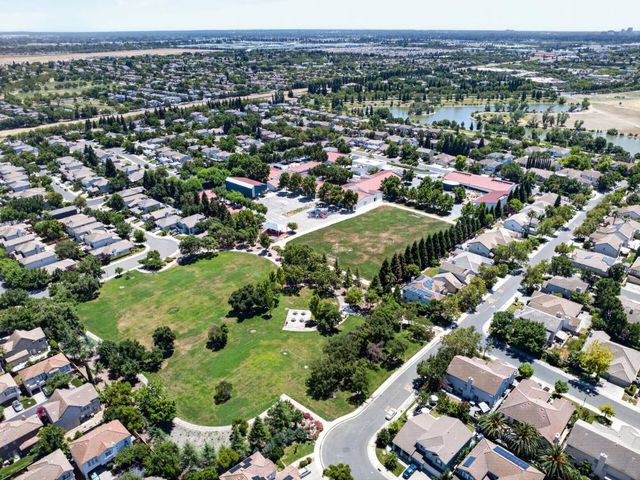 5148 Gorham Way, Sacramento, CA 95835