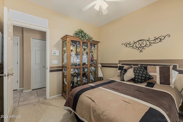 186 W DESERT VISTA Trail, San Tan Valley, AZ 85143