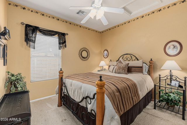 186 W DESERT VISTA Trail, San Tan Valley, AZ 85143