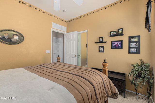 186 W DESERT VISTA Trail, San Tan Valley, AZ 85143