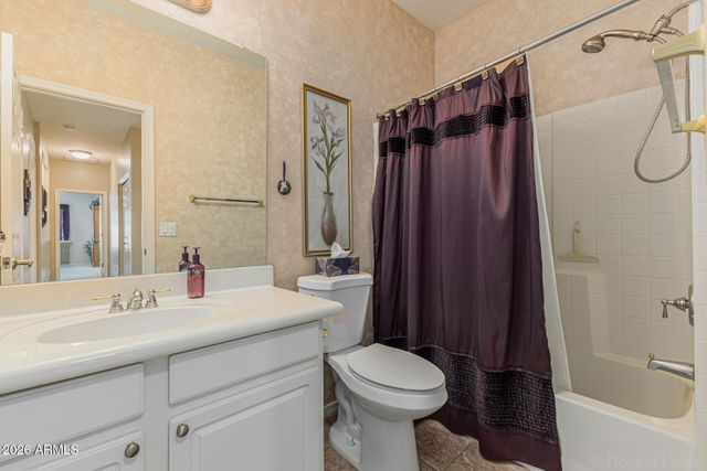 186 W DESERT VISTA Trail, San Tan Valley, AZ 85143