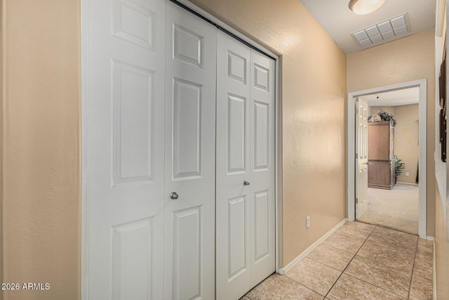 186 W DESERT VISTA Trail, San Tan Valley, AZ 85143