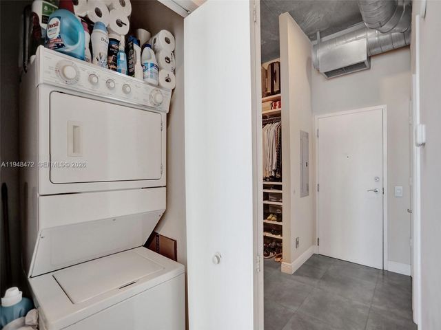 3029 NE 188th St 1024, Aventura, FL 33180