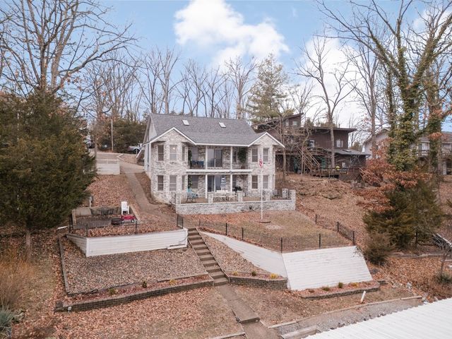 175 Oak Circle, Goreville, IL 62939