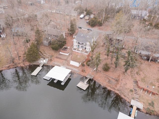 175 Oak Circle, Goreville, IL 62939