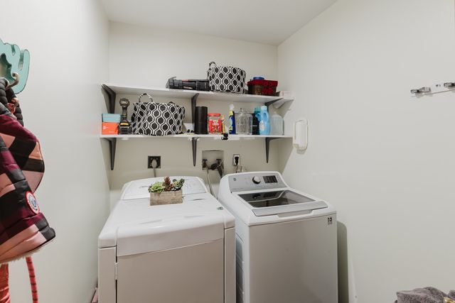 175 Oak Circle, Goreville, IL 62939