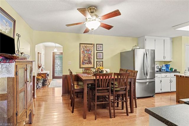 2804 Keck Drive, Burlington, NC 27215