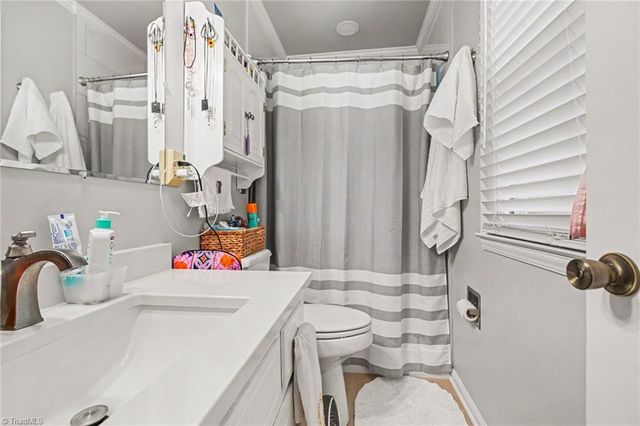 2804 Keck Drive, Burlington, NC 27215