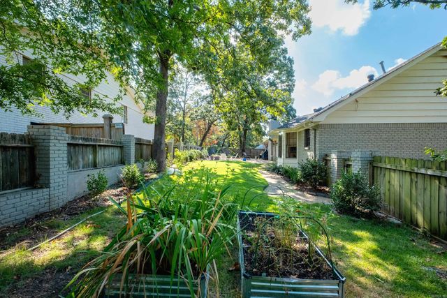 3105 Echo Valley Drive, Little Rock, AR 72227