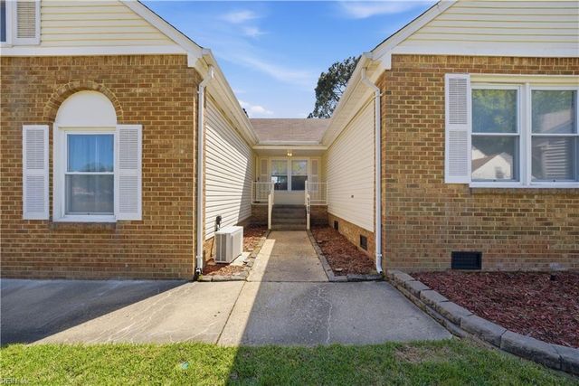 5105 Hawks Bill CT, Virginia Beach, VA 23464