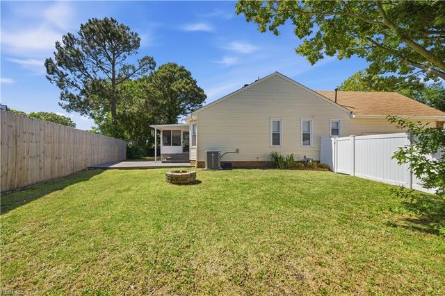 5105 Hawks Bill CT, Virginia Beach, VA 23464
