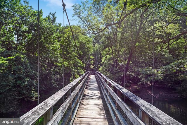 185 BUCK RUN LN, Fort Valley, VA 22652