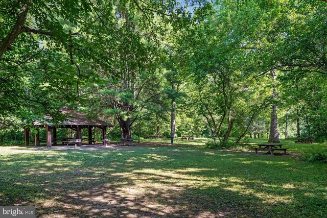185 BUCK RUN LN, Fort Valley, VA 22652