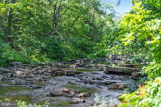 185 BUCK RUN LN, Fort Valley, VA 22652