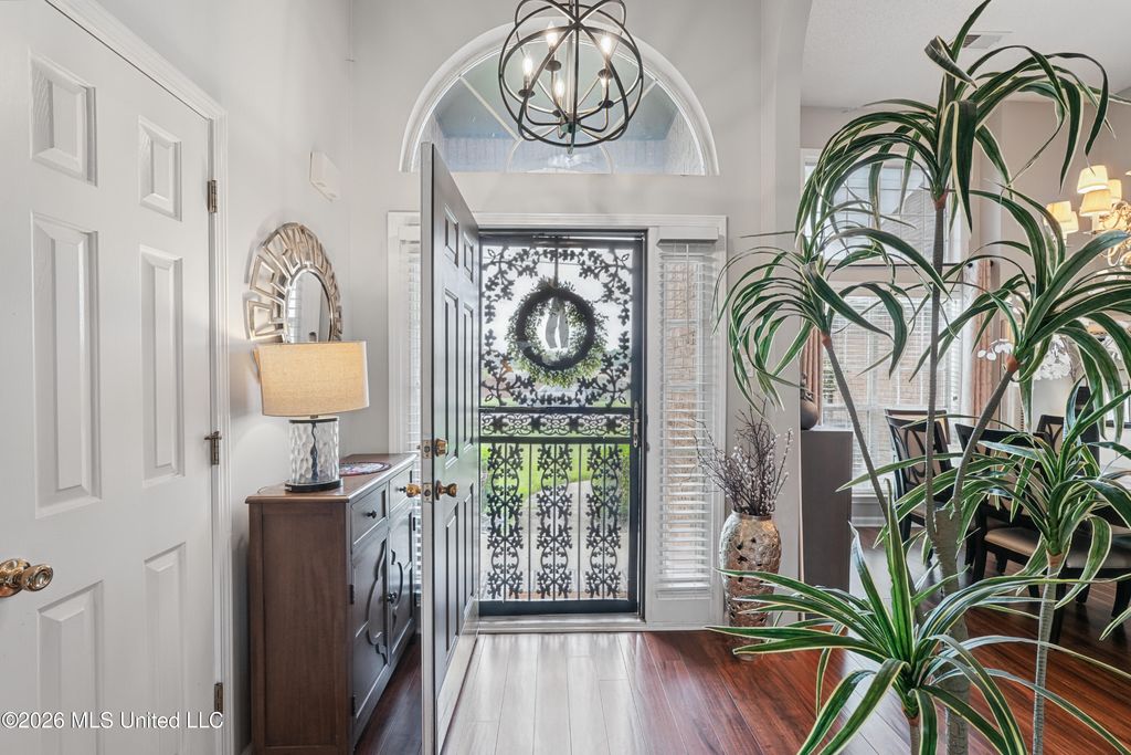 6724 Braybourne Main, Olive Branch, MS 38654 — photo 5