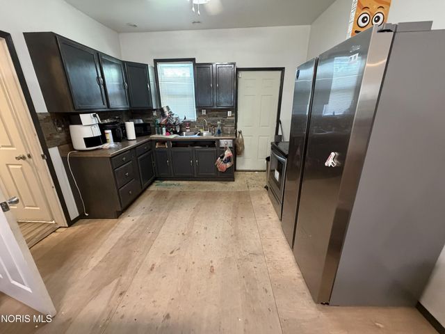 2608 Foraker Avenue, Toledo, OH 43609
