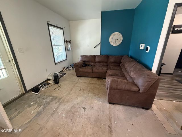 2608 Foraker Avenue, Toledo, OH 43609