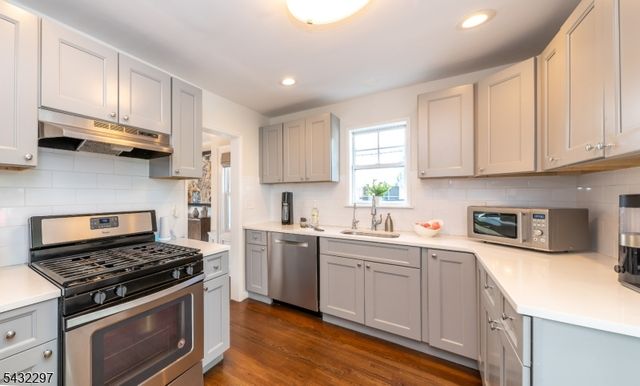 6 North Terrace, Maplewood Twp., NJ 07040