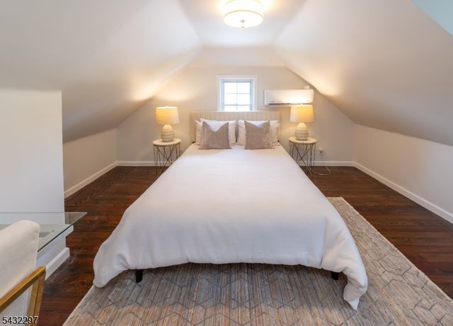 6 North Terrace, Maplewood Twp., NJ 07040
