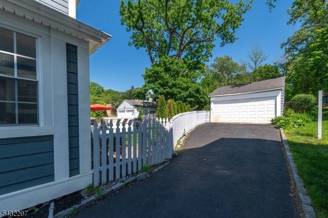 6 North Terrace, Maplewood Twp., NJ 07040