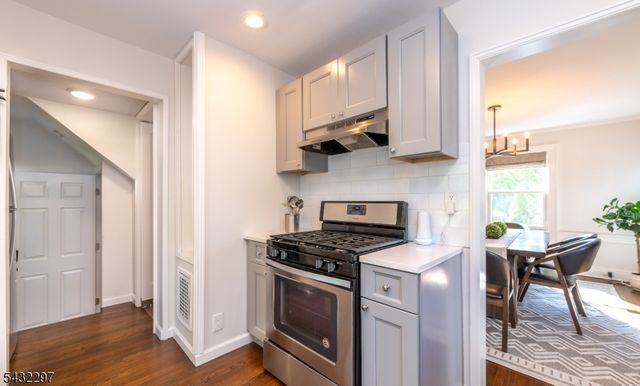 6 North Terrace, Maplewood Twp., NJ 07040