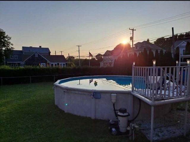 117 Bridge St, Fairhaven, MA 02719