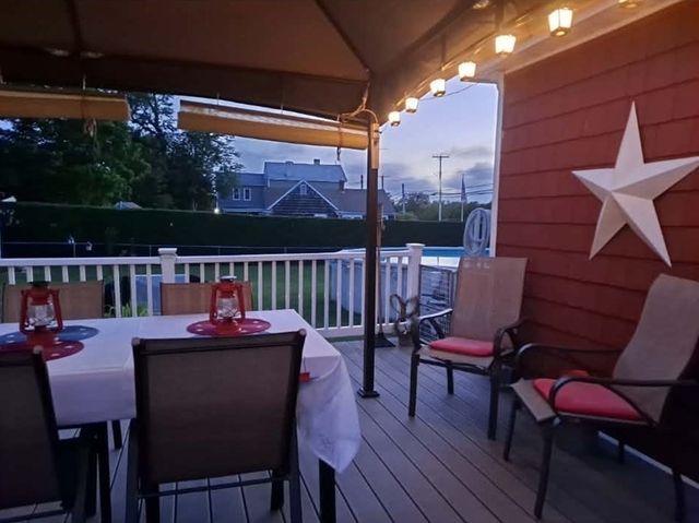 117 Bridge St, Fairhaven, MA 02719
