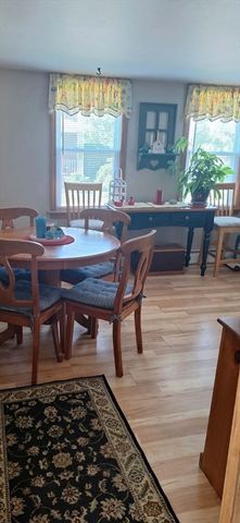 117 Bridge St, Fairhaven, MA 02719