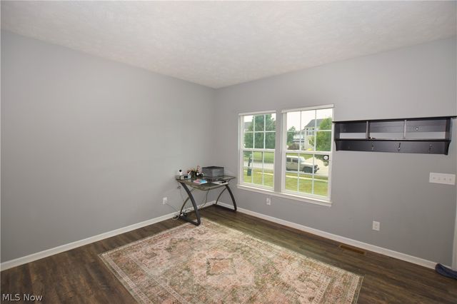 1251 Winter Fern Avenue, Akron, OH 44312