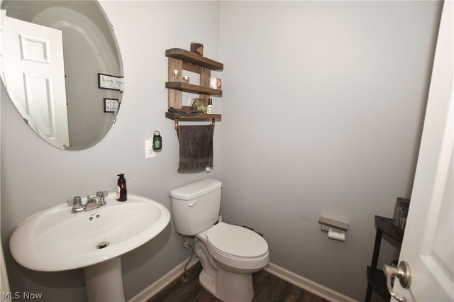 1251 Winter Fern Avenue, Akron, OH 44312