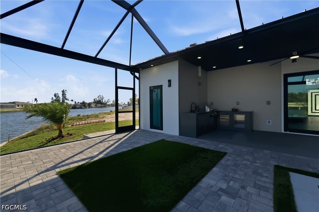 2301 NW 32nd PL, Cape Coral, FL 33993