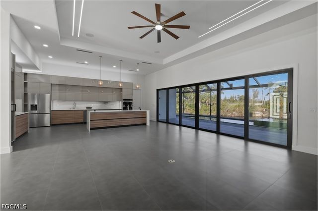 2301 NW 32nd PL, Cape Coral, FL 33993