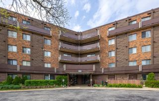 850 Wellington Avenue 304, Elk Grove Village, IL 60007