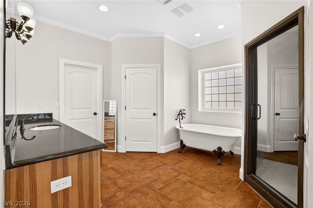 1640 Rocking Horse Drive, Henderson, NV 89002
