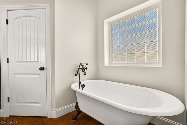1640 Rocking Horse Drive, Henderson, NV 89002