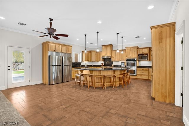 1640 Rocking Horse Drive, Henderson, NV 89002