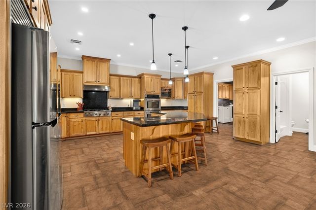 1640 Rocking Horse Drive, Henderson, NV 89002