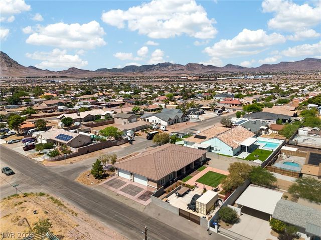 1640 Rocking Horse Drive, Henderson, NV 89002