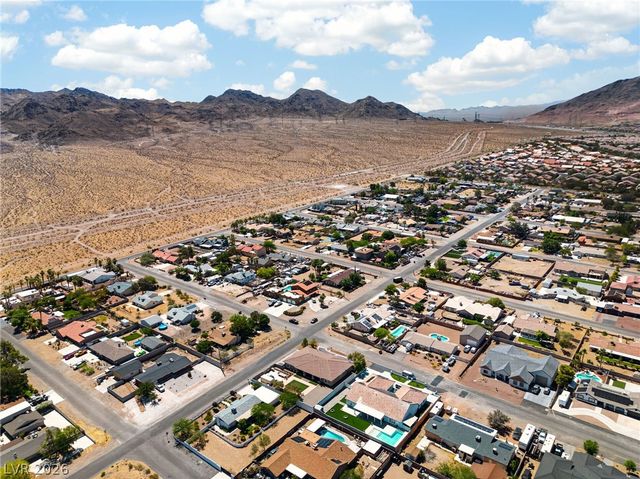 1640 Rocking Horse Drive, Henderson, NV 89002