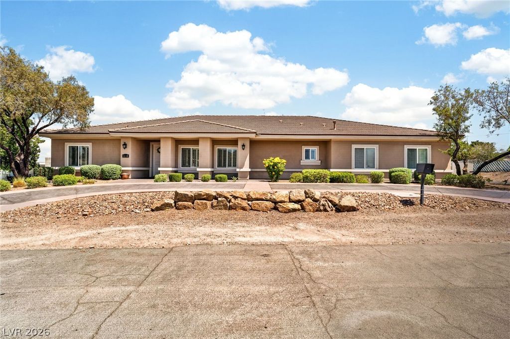 1640 Rocking Horse Drive, Henderson, NV 89002