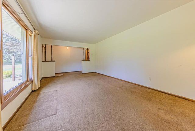 4168 N Lunar Drive, Janesville, WI 53546