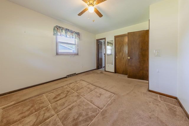 4168 N Lunar Drive, Janesville, WI 53546