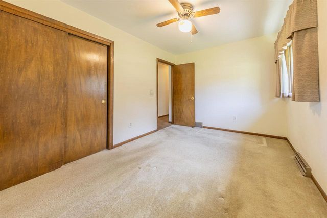 4168 N Lunar Drive, Janesville, WI 53546