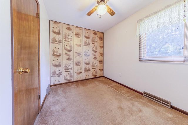 4168 N Lunar Drive, Janesville, WI 53546