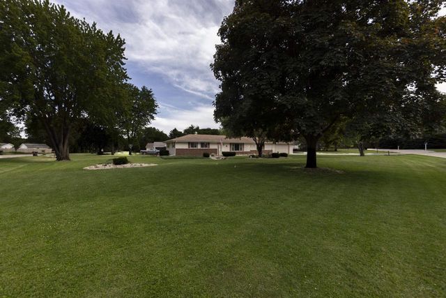 4168 N Lunar Drive, Janesville, WI 53546